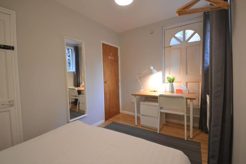 Lovely Budget Double Ensuite In Bricklane Londres Exterior foto