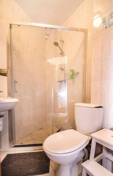 Lovely Budget Double Ensuite In Bricklane Londres Exterior foto